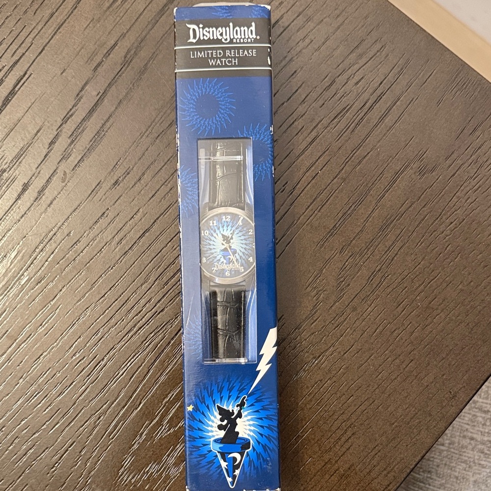 Disneyland Resort Sorcerer Mickey Fantasia Limited Release Watch, New in Box!